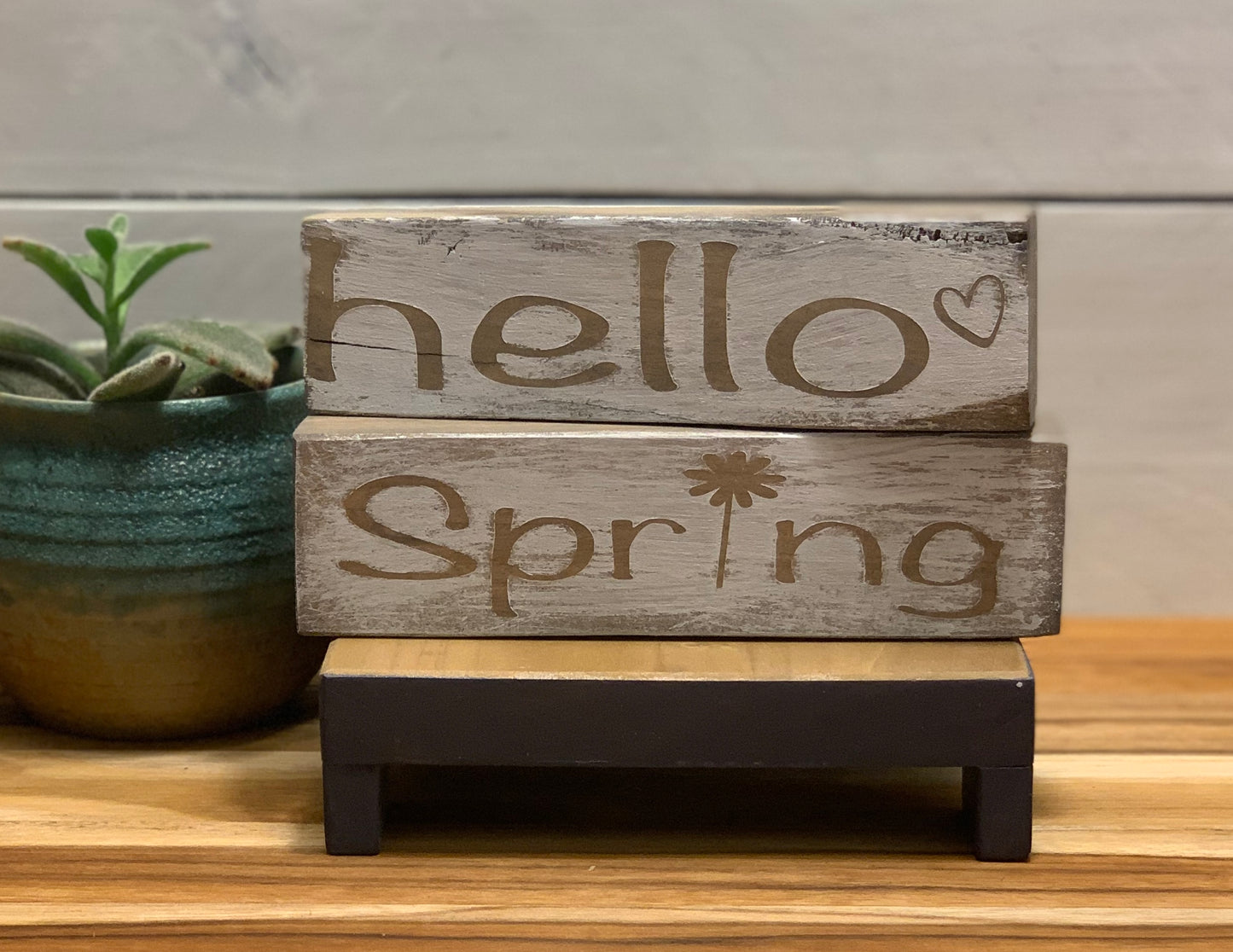 Spring mini sign