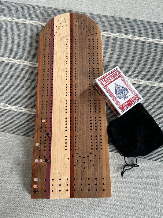 Cribbage board