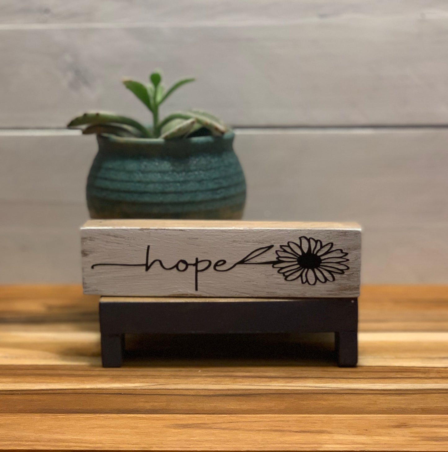 hope mini sign